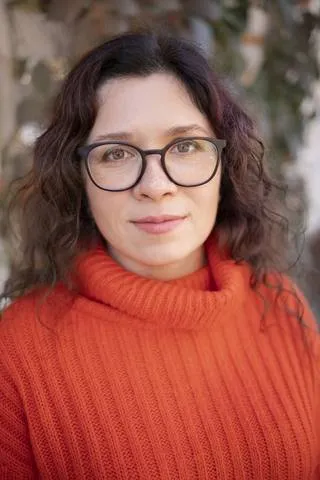 Annie Lilt customer portrait
